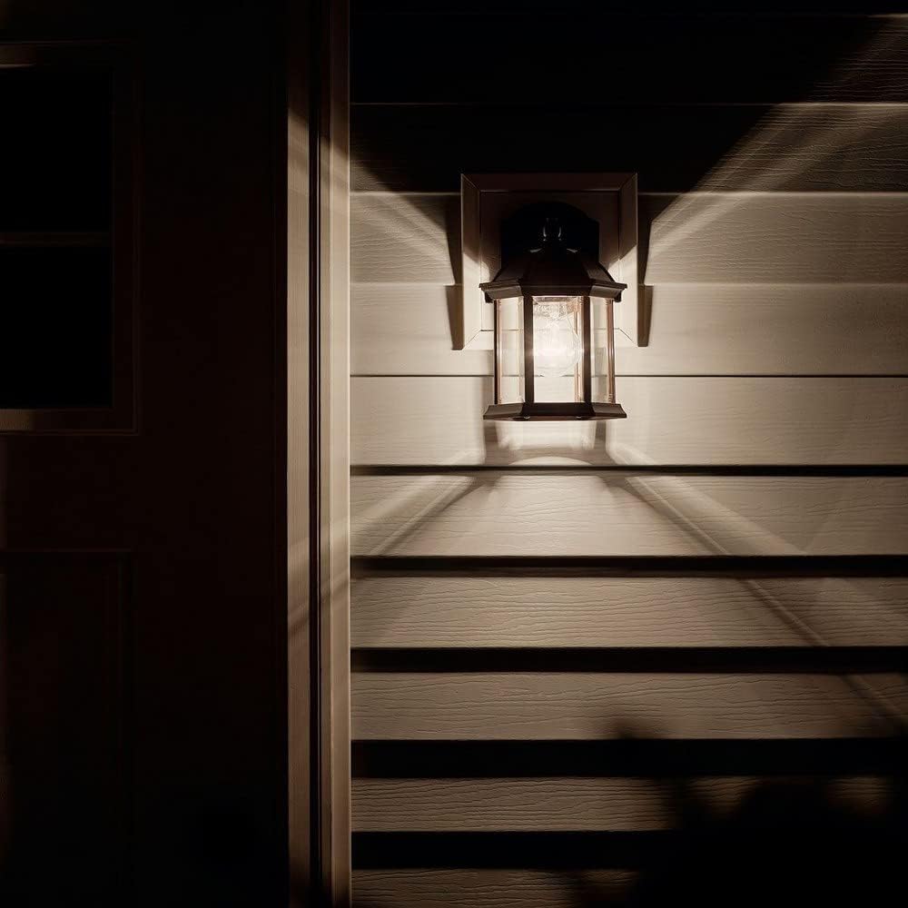 Barrie - 1 Light Black Outdoor Small Wall Lantern 11"h Traditional inspirations by Kichler